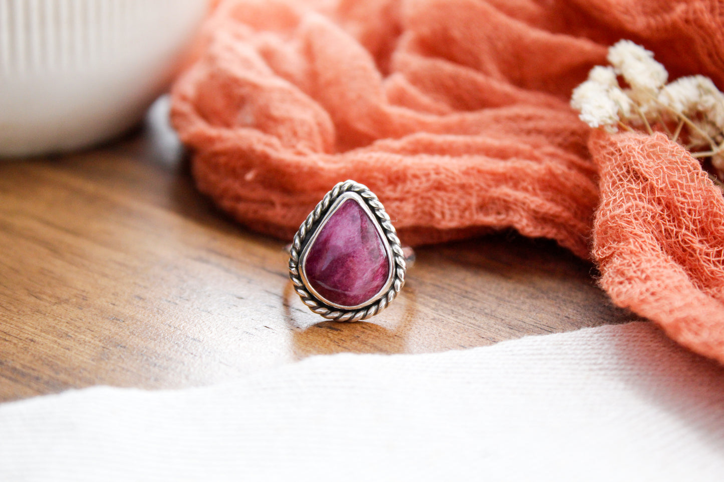 Purple spiny oyster ring (Sz. 5.5)