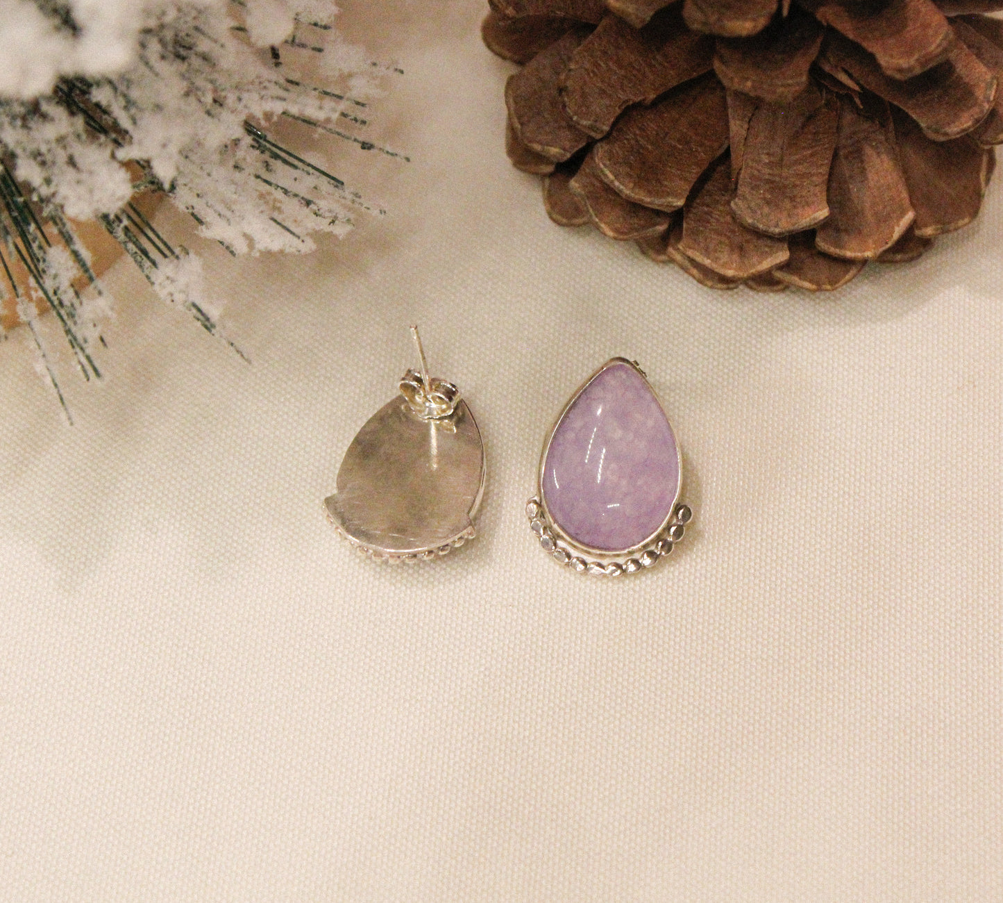 Amethyst Studs